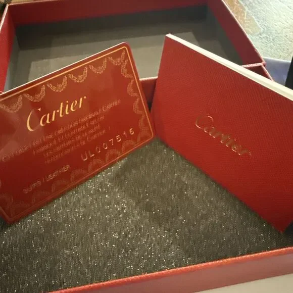 Cartier’ Les Must Caramel Goatskin Leather Phone Case With Dust Bag, Box, Cards - Picture 4 of 15